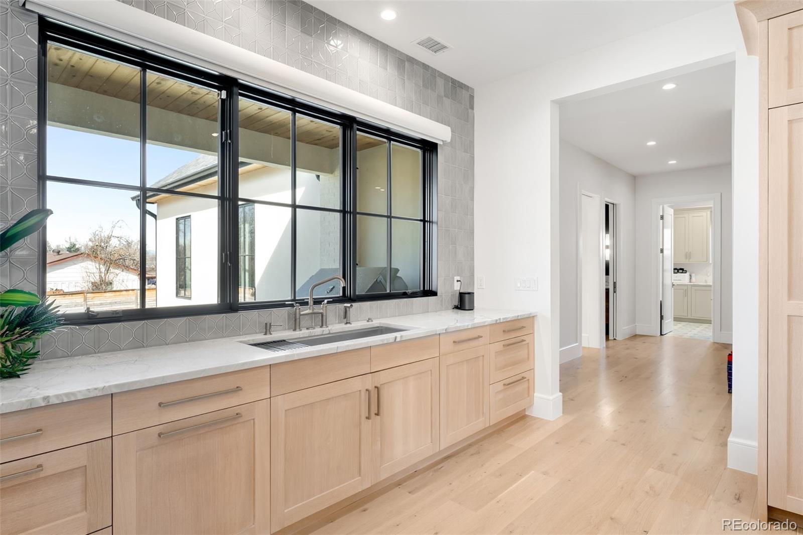 MLS Image #14 for 6201 s pennsylvania street,centennial, Colorado