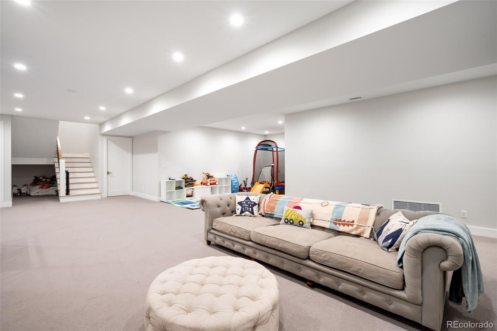 MLS Image #33 for 6201 s pennsylvania street,centennial, Colorado