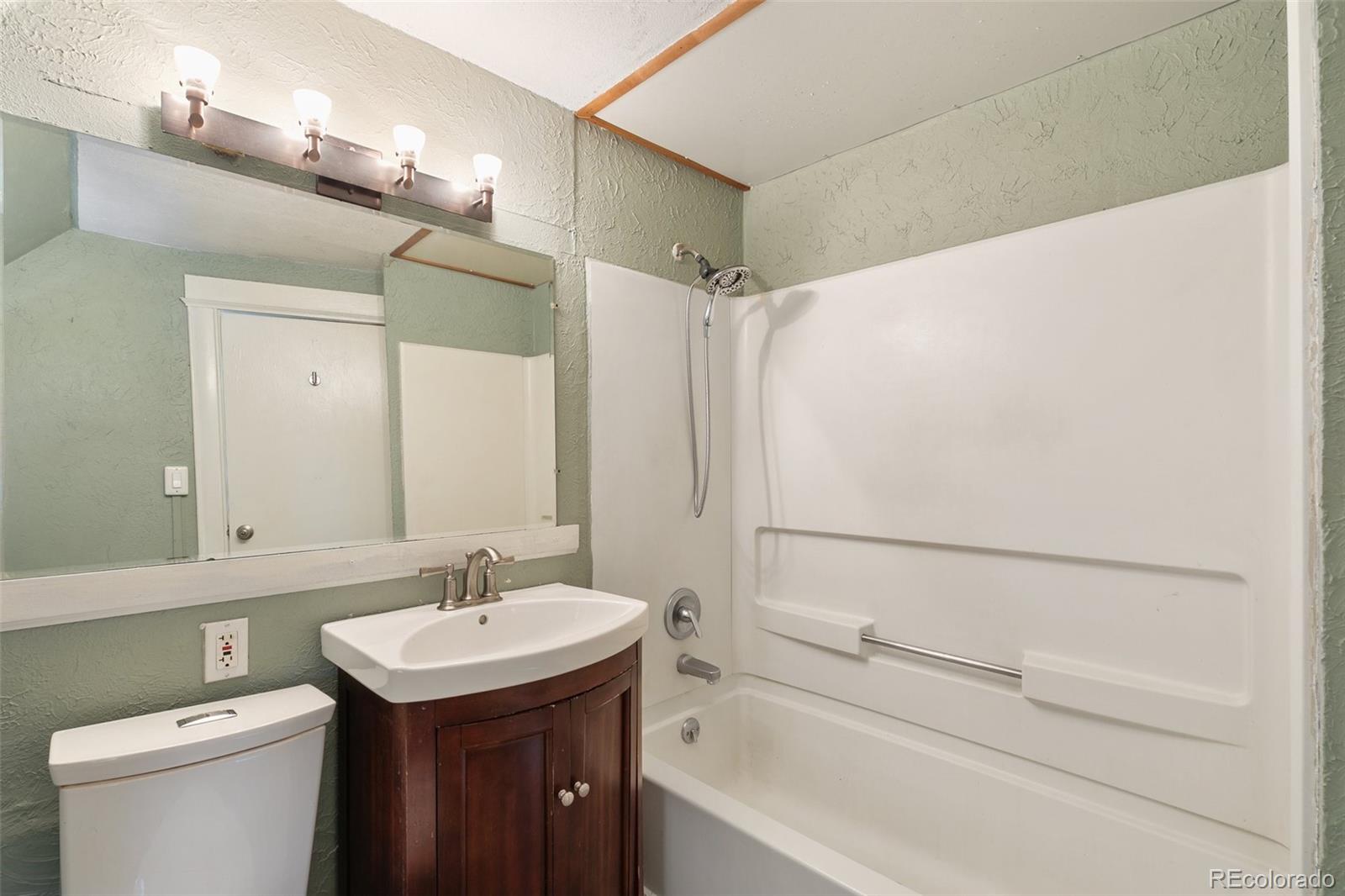 MLS Image #18 for 228 e jefferson street,colorado springs, Colorado