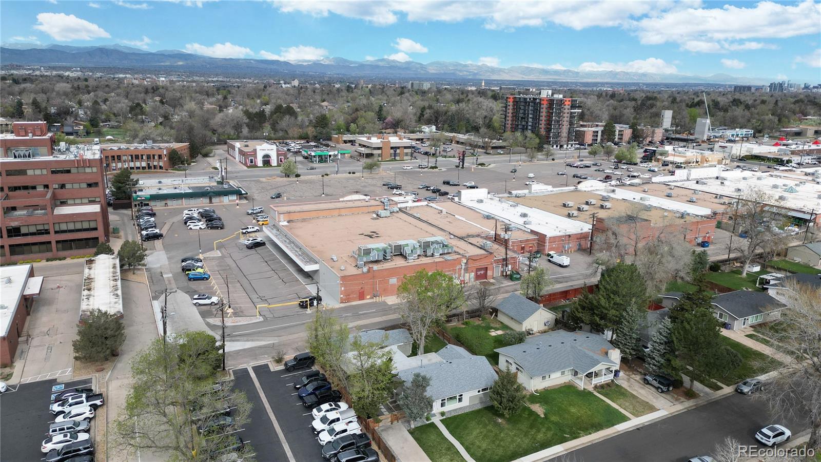 MLS Image #31 for 2551 s bellaire street,denver, Colorado