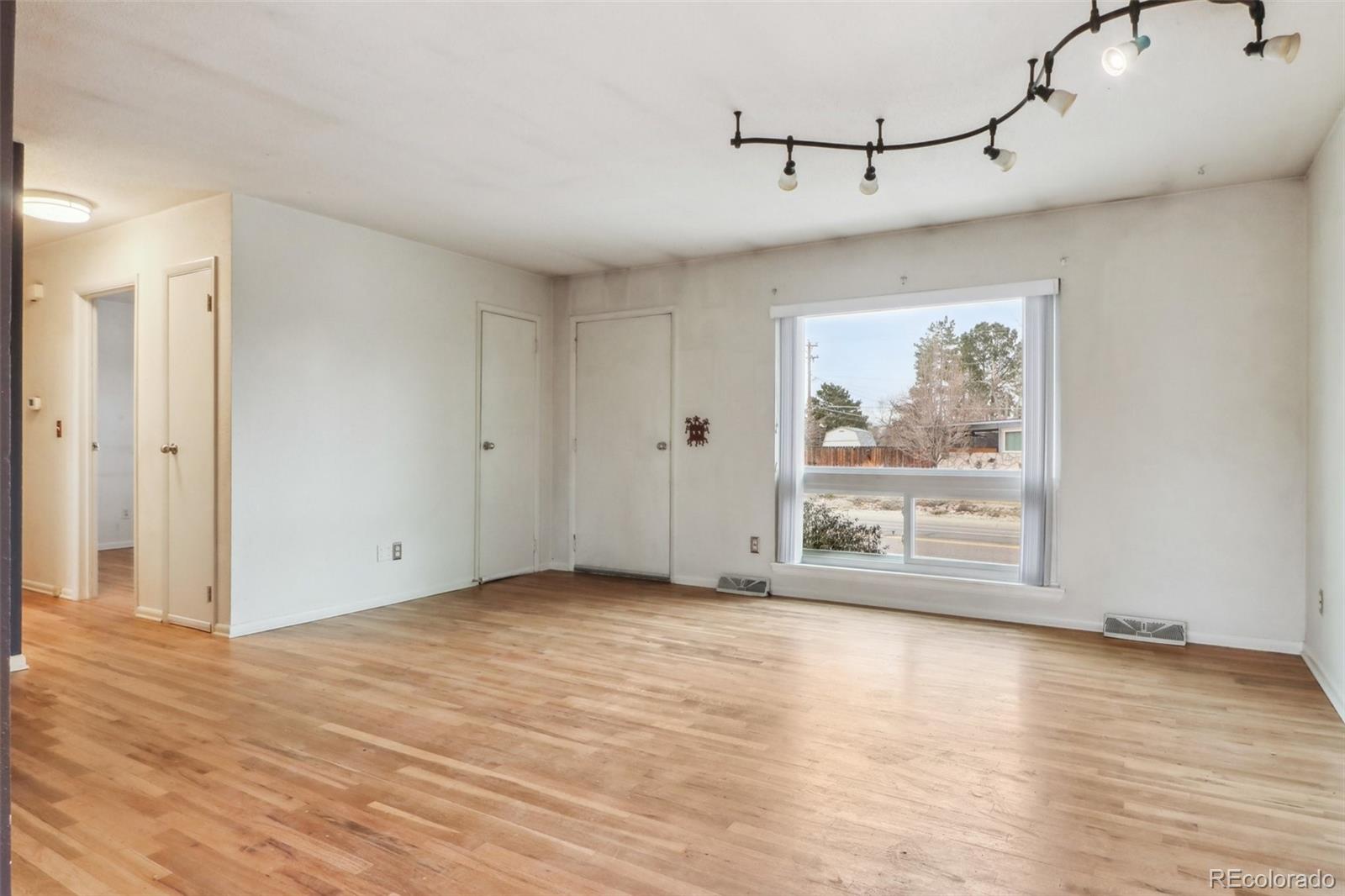 MLS Image #4 for 7412 w 76th avenue,arvada, Colorado