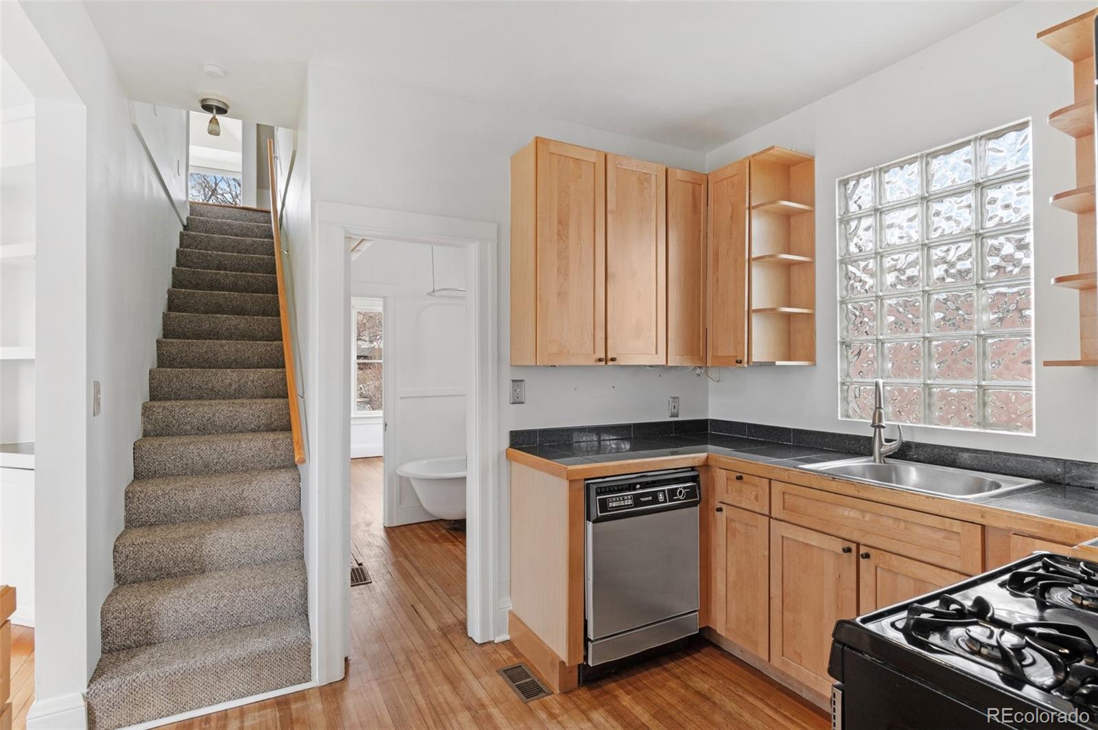 MLS Image #9 for 4240 n clay street,denver, Colorado