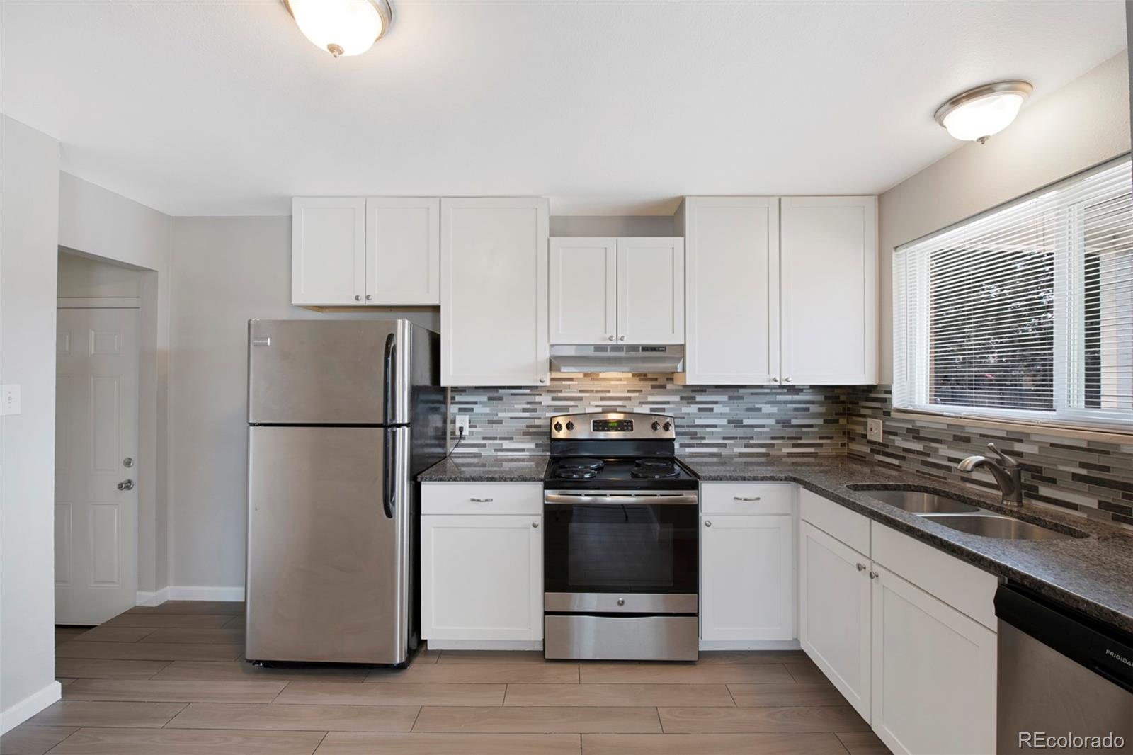 MLS Image #5 for 12501  randolph place,denver, Colorado