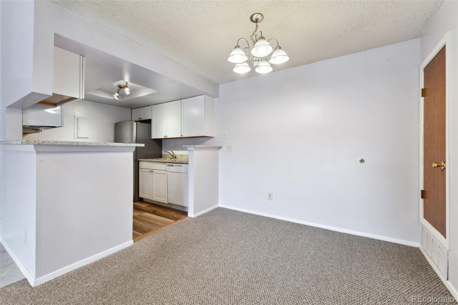 MLS Image #10 for 910 s walden street,aurora, Colorado