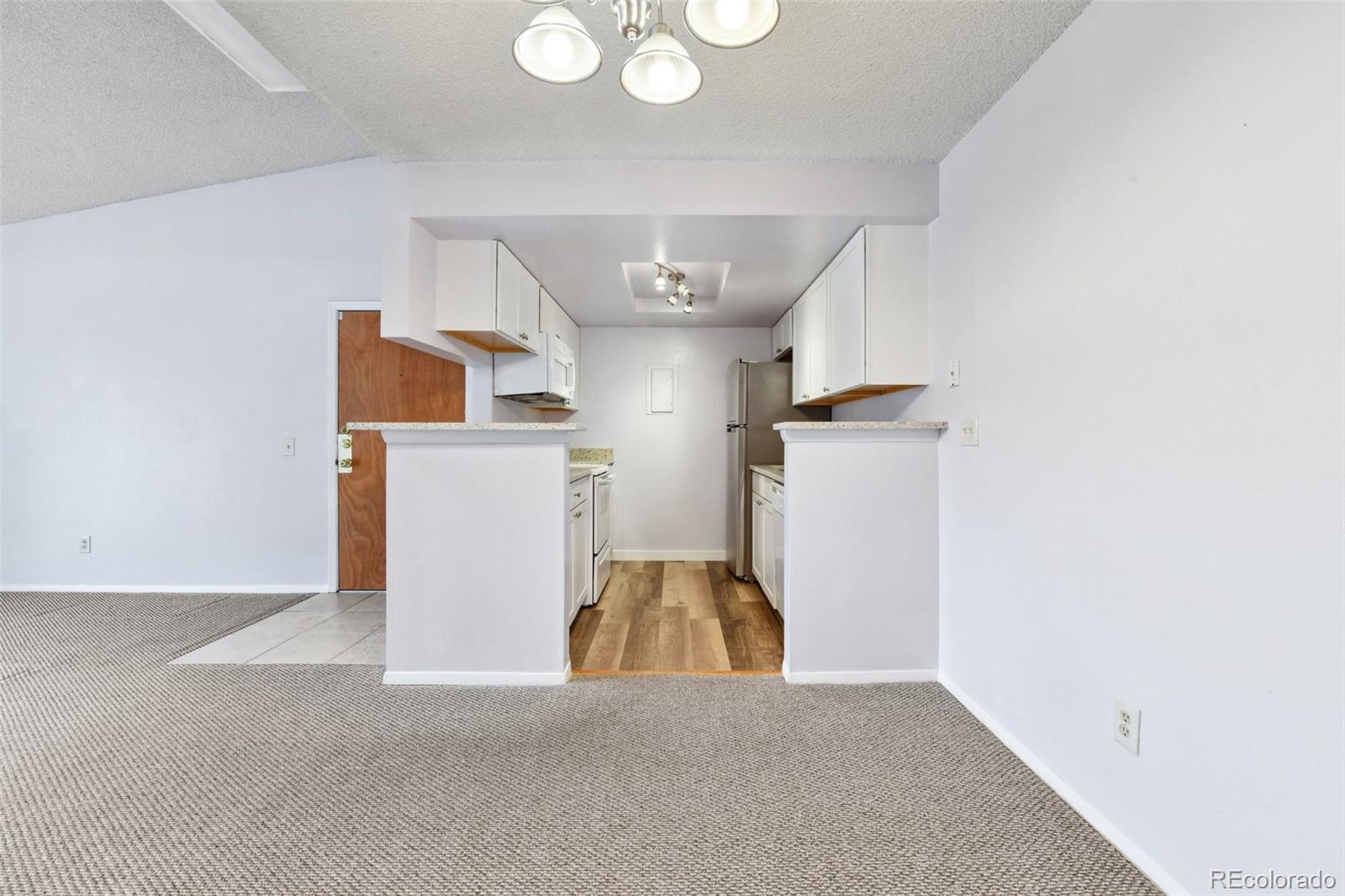 MLS Image #12 for 910 s walden street,aurora, Colorado