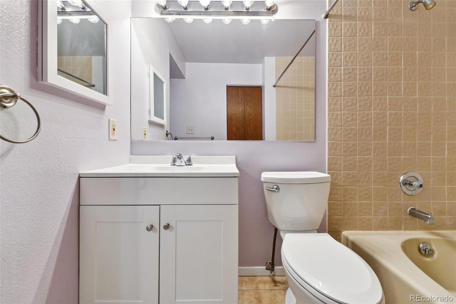 MLS Image #17 for 910 s walden street,aurora, Colorado