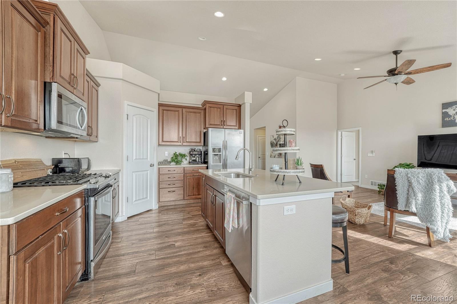 MLS Image #12 for 10868  rolling cloud drive,colorado springs, Colorado