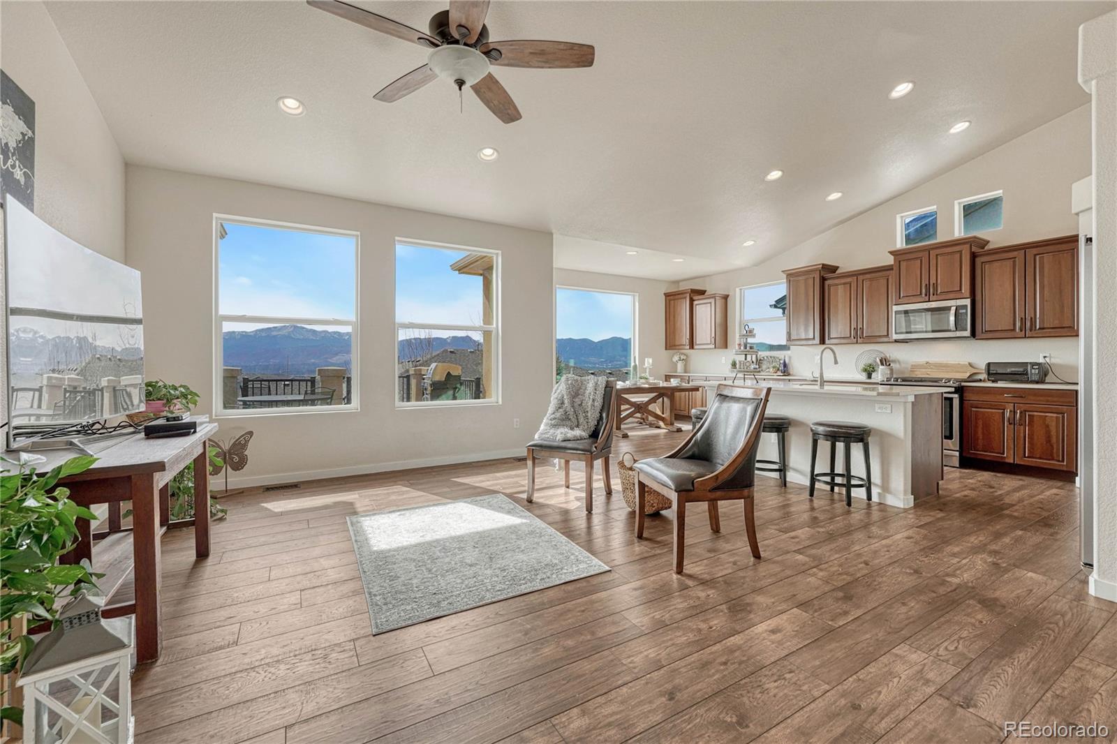 MLS Image #8 for 10868  rolling cloud drive,colorado springs, Colorado