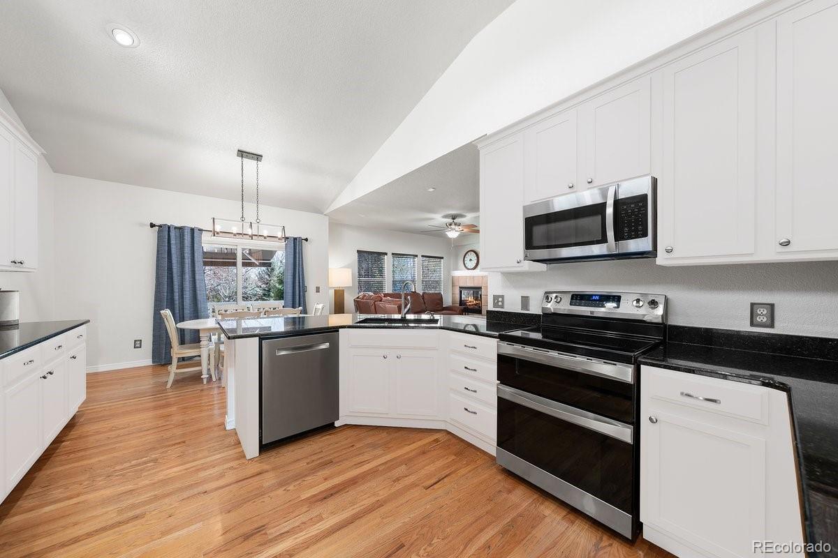 MLS Image #4 for 2730  river view drive,broomfield, Colorado