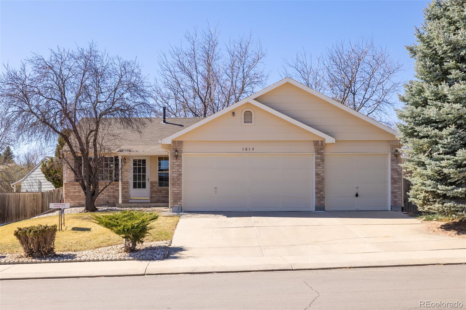 MLS Image #1 for 1019  red oak drive,longmont, Colorado