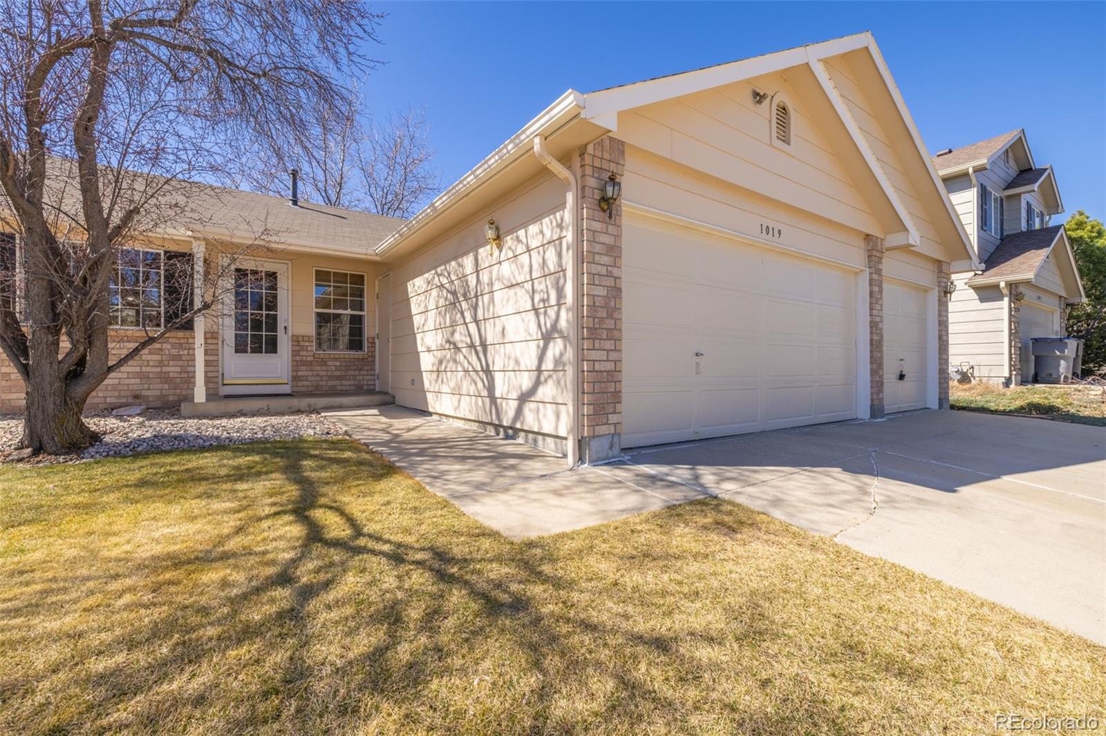 MLS Image #2 for 1019  red oak drive,longmont, Colorado
