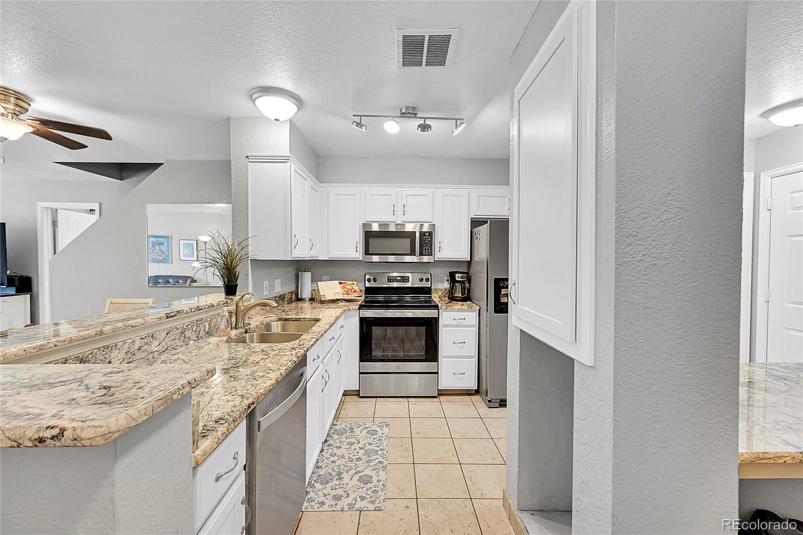 MLS Image #6 for 1303 s danube way 104,aurora, Colorado