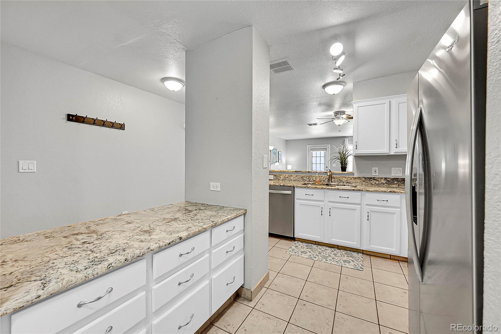 MLS Image #7 for 1303 s danube way 104,aurora, Colorado