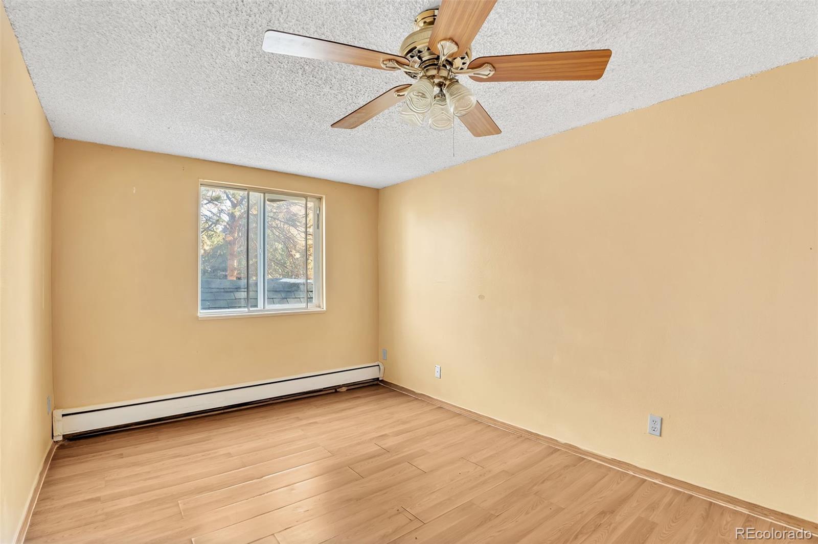 MLS Image #10 for 8826 e florida avenue,denver, Colorado