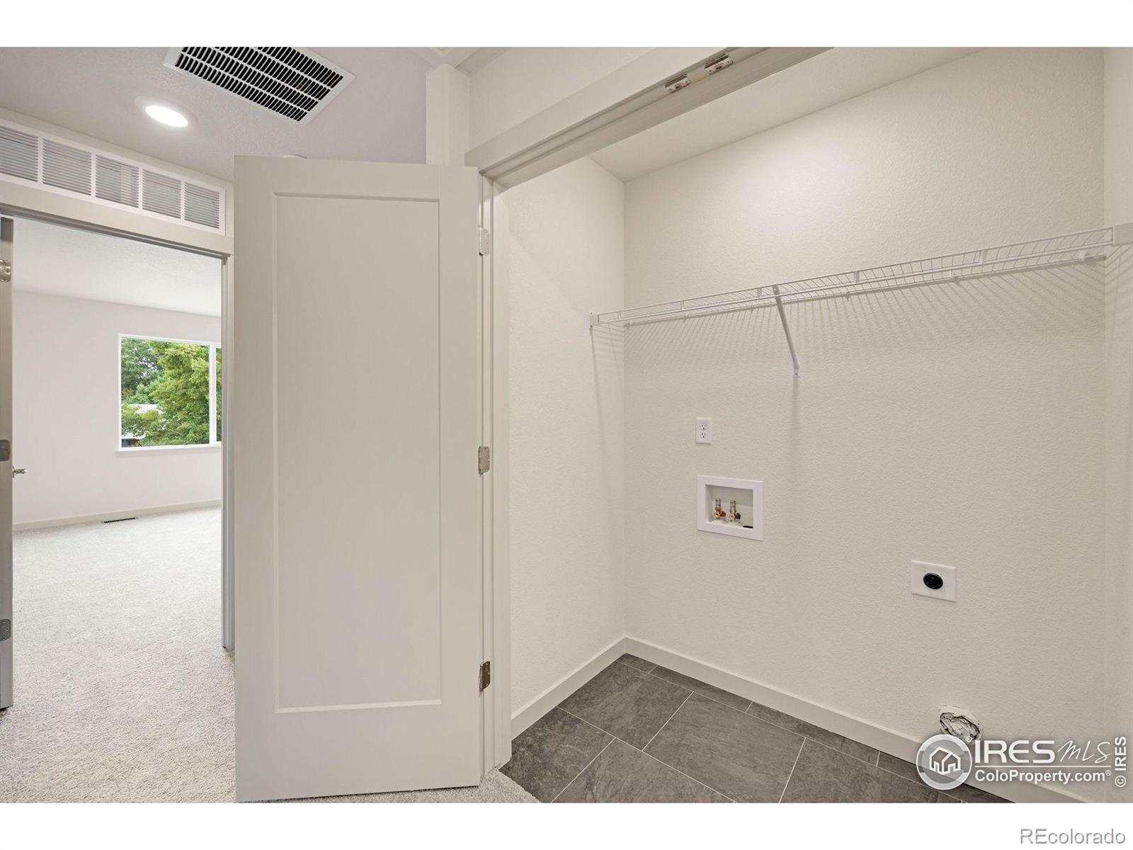 MLS Image #10 for 1051  spartan avenue,berthoud, Colorado
