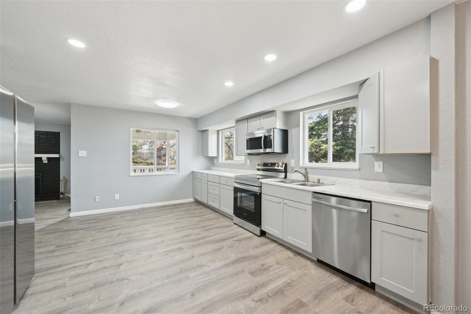 MLS Image #2 for 3089 s quintero way,aurora, Colorado