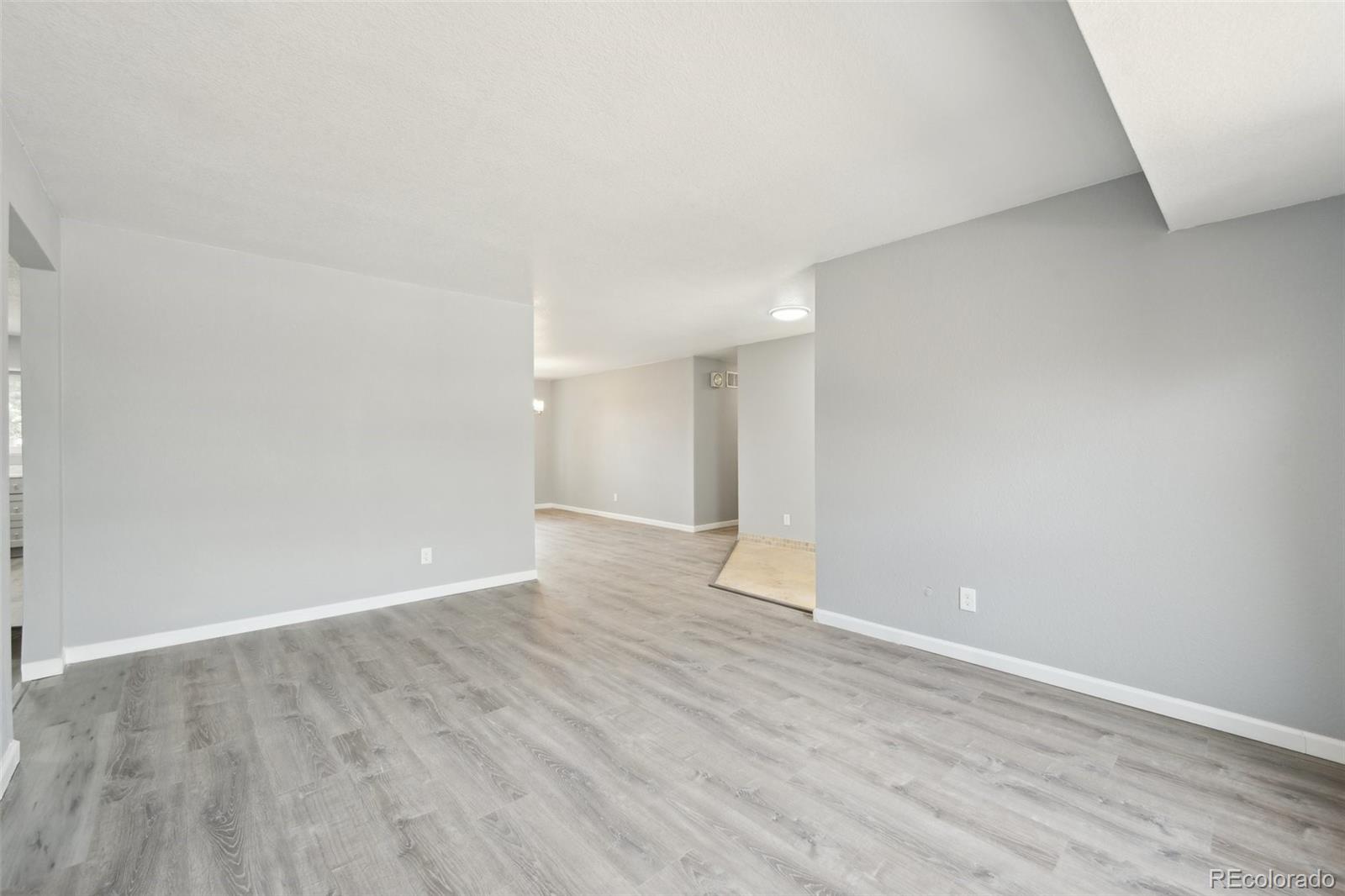 MLS Image #33 for 3089 s quintero way,aurora, Colorado
