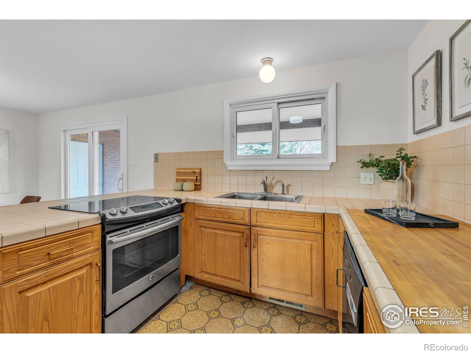 MLS Image #15 for 2425  vassar drive,boulder, Colorado