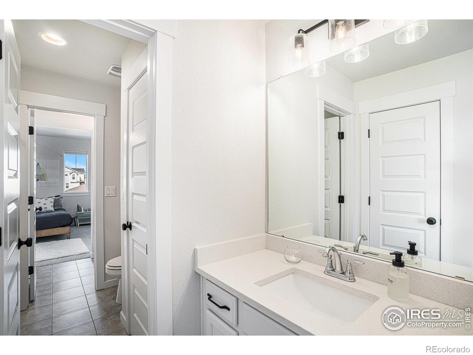 MLS Image #13 for 299  bronco court,berthoud, Colorado