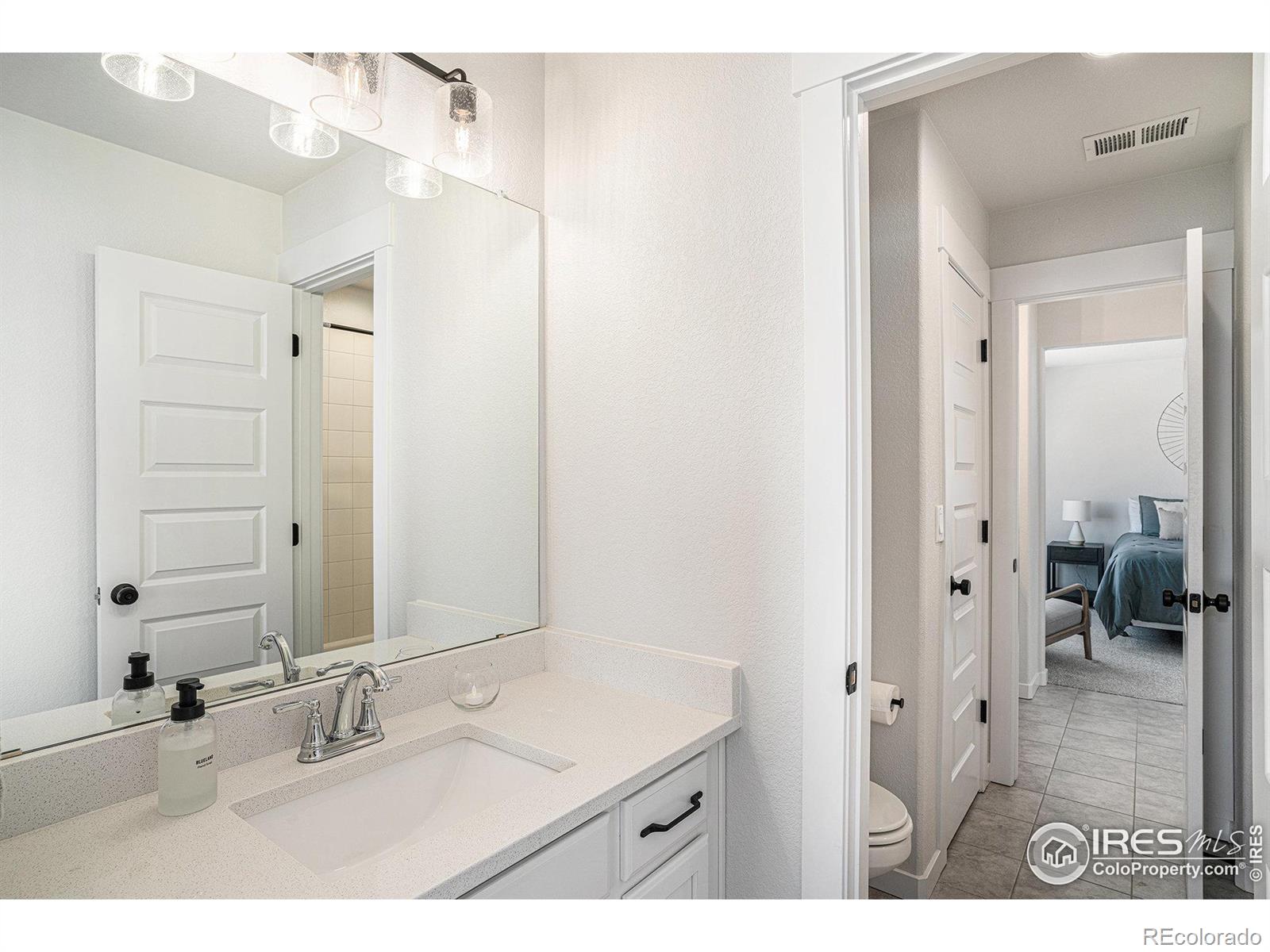 MLS Image #15 for 299  bronco court,berthoud, Colorado