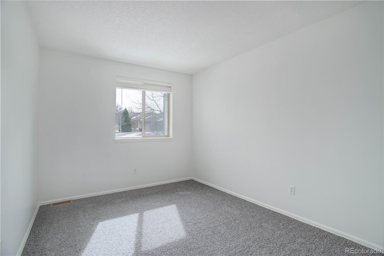 MLS Image #32 for 5062  barnes road,colorado springs, Colorado