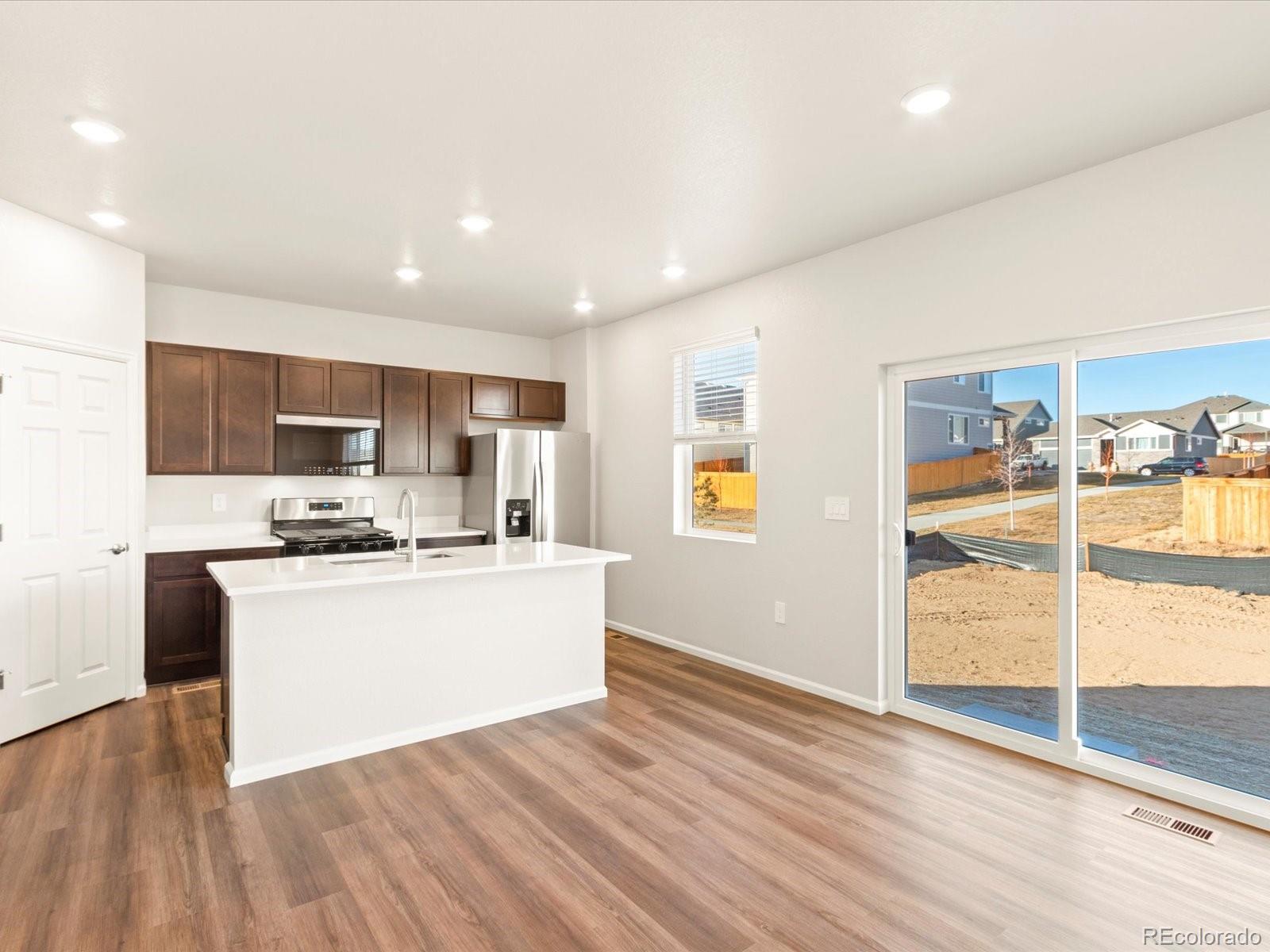 MLS Image #11 for 1039  odessa lake road,severance, Colorado