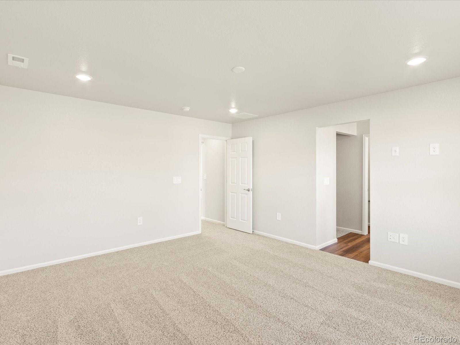 MLS Image #23 for 1039  odessa lake road,severance, Colorado
