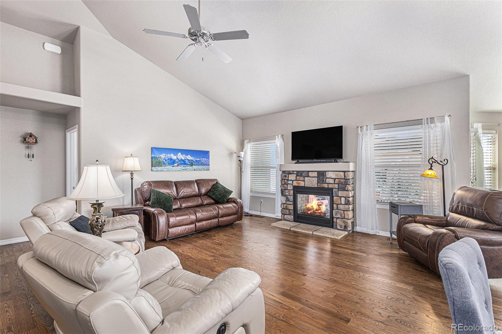 MLS Image #5 for 8597  moorland lane,colorado springs, Colorado