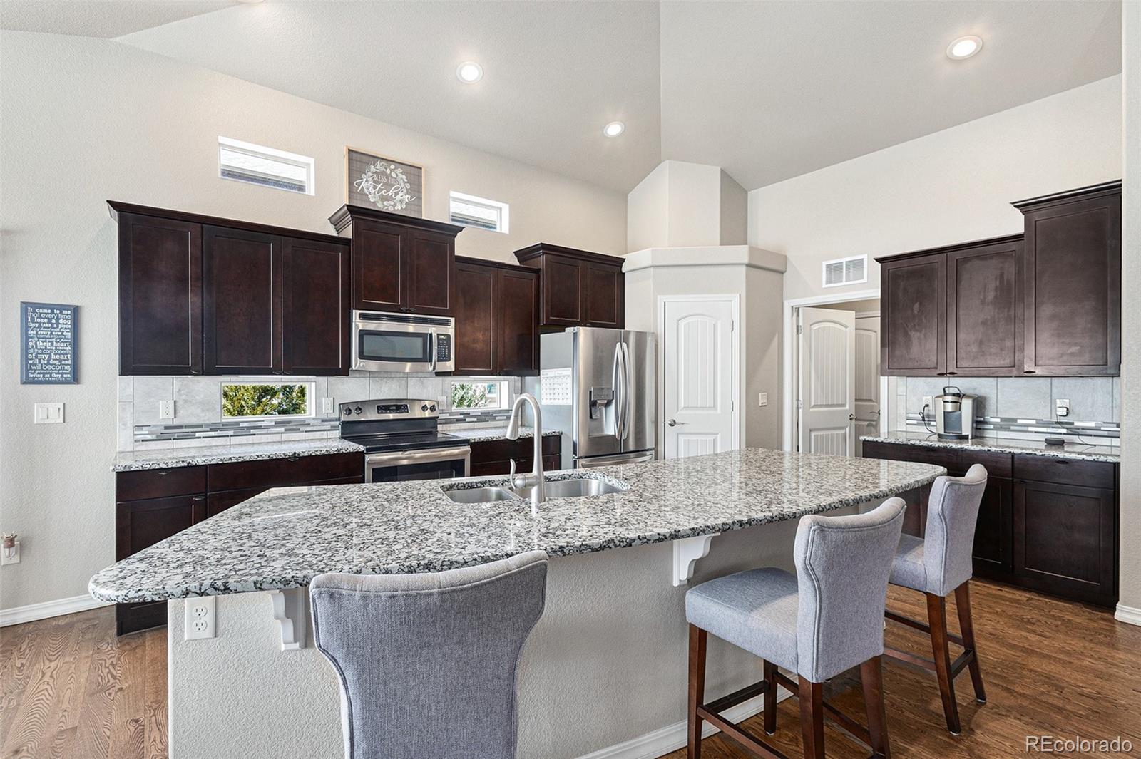 MLS Image #8 for 8597  moorland lane,colorado springs, Colorado