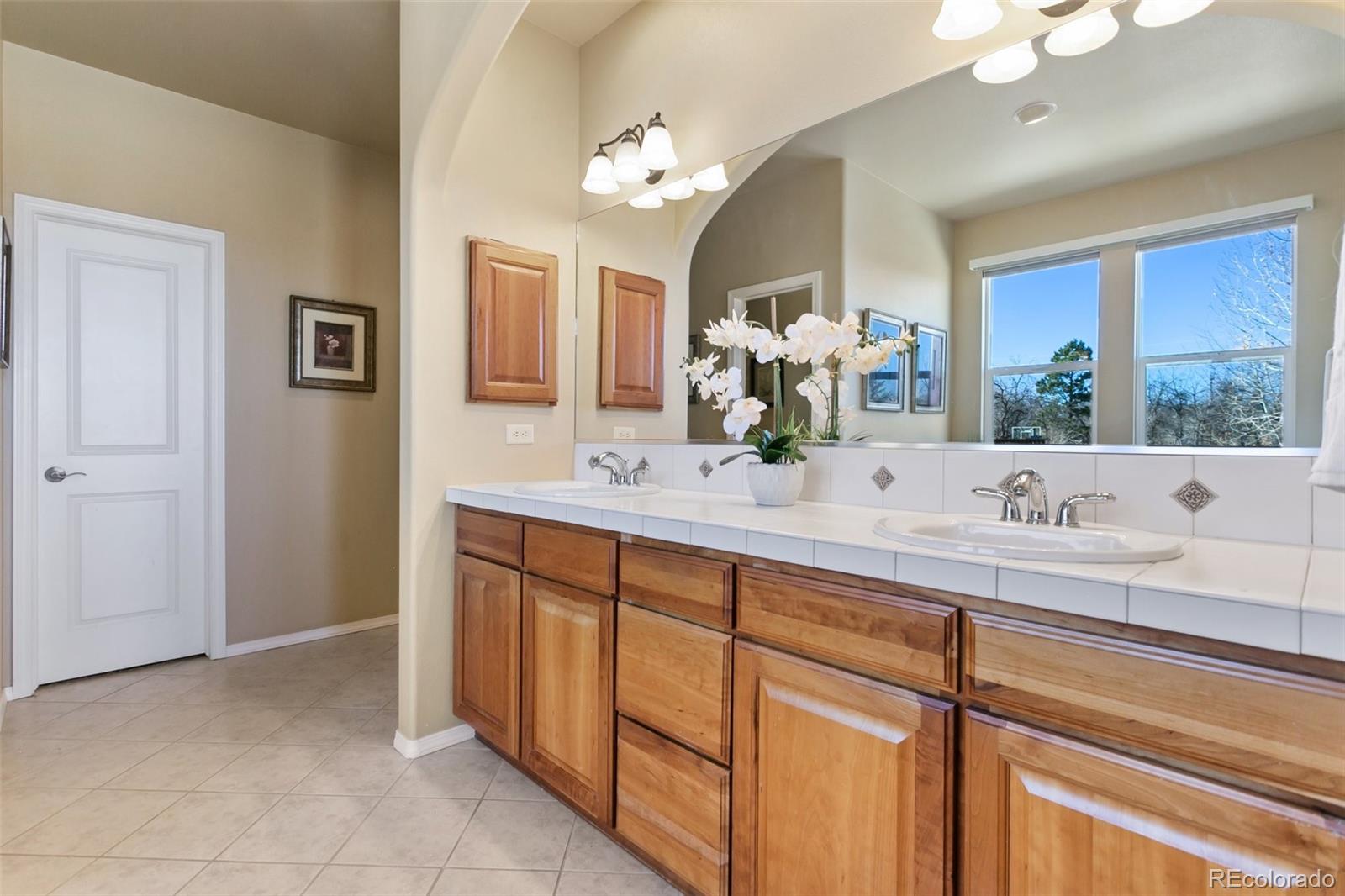 MLS Image #12 for 10724  black elk way,colorado springs, Colorado