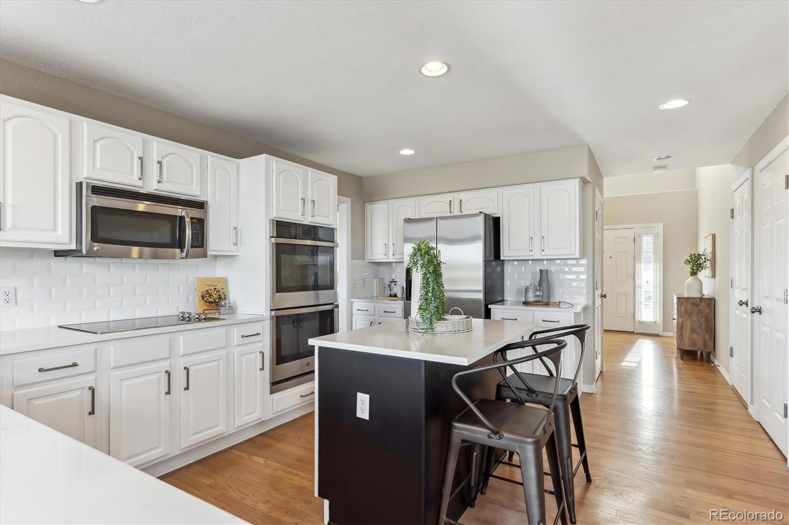 MLS Image #5 for 9957  candlewood lane,highlands ranch, Colorado
