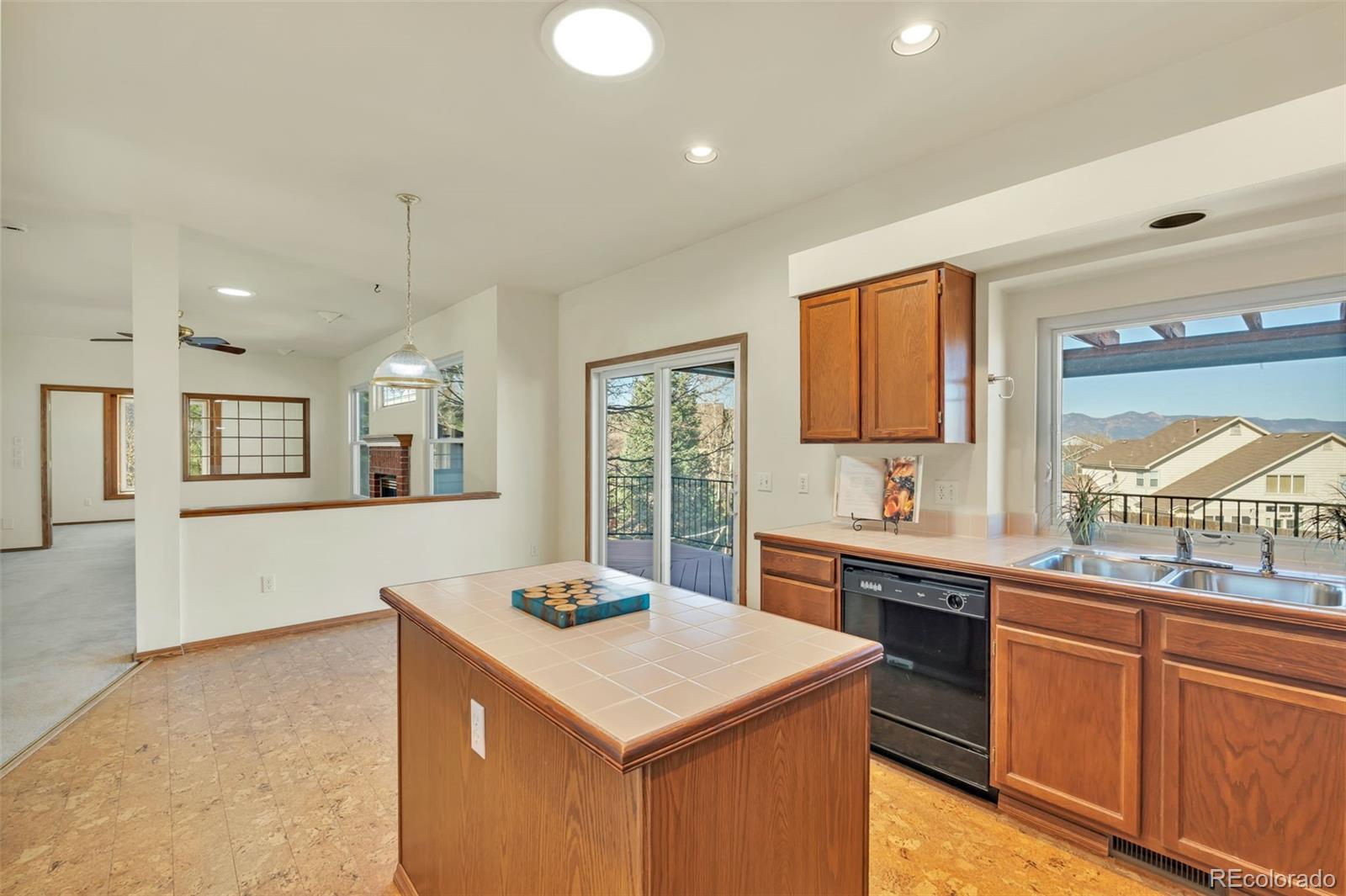 MLS Image #10 for 5990  treeledge drive,colorado springs, Colorado