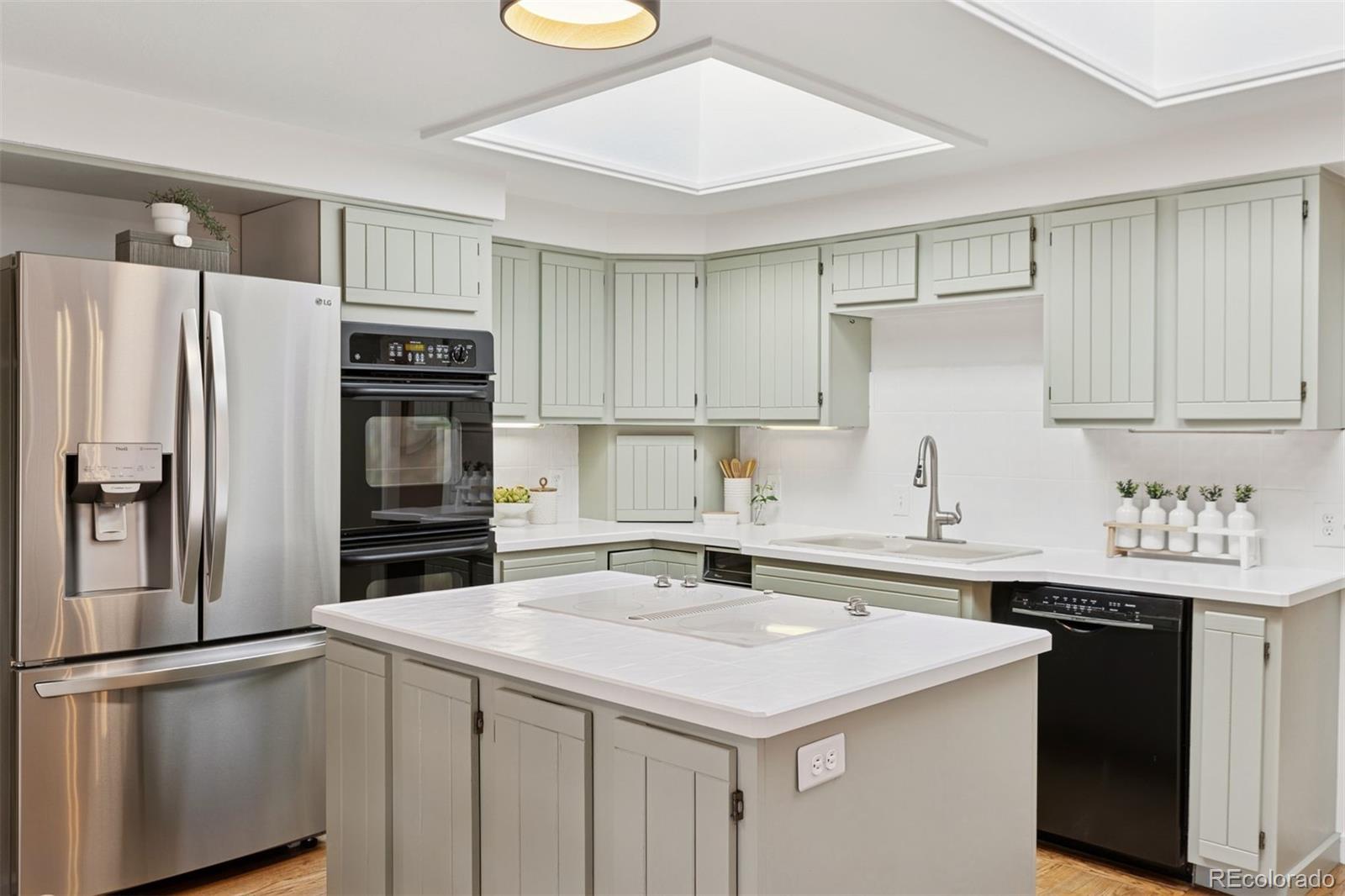 MLS Image #14 for 3520  allison court,wheat ridge, Colorado