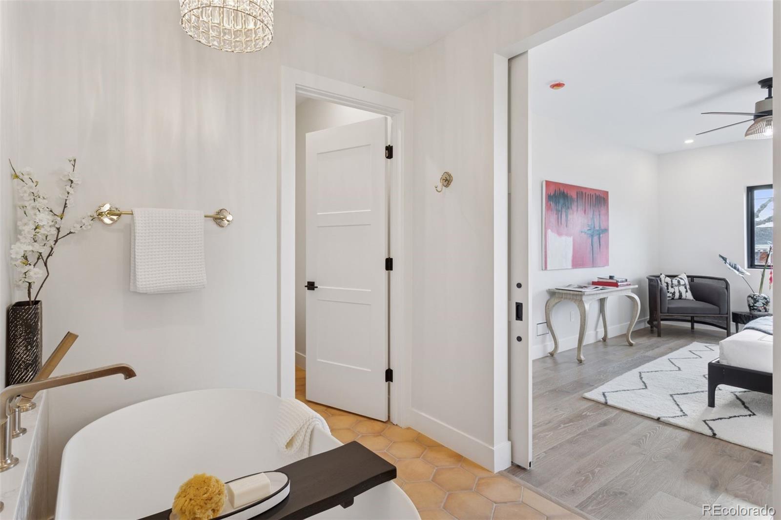 MLS Image #23 for 2895 s dexter way,denver, Colorado