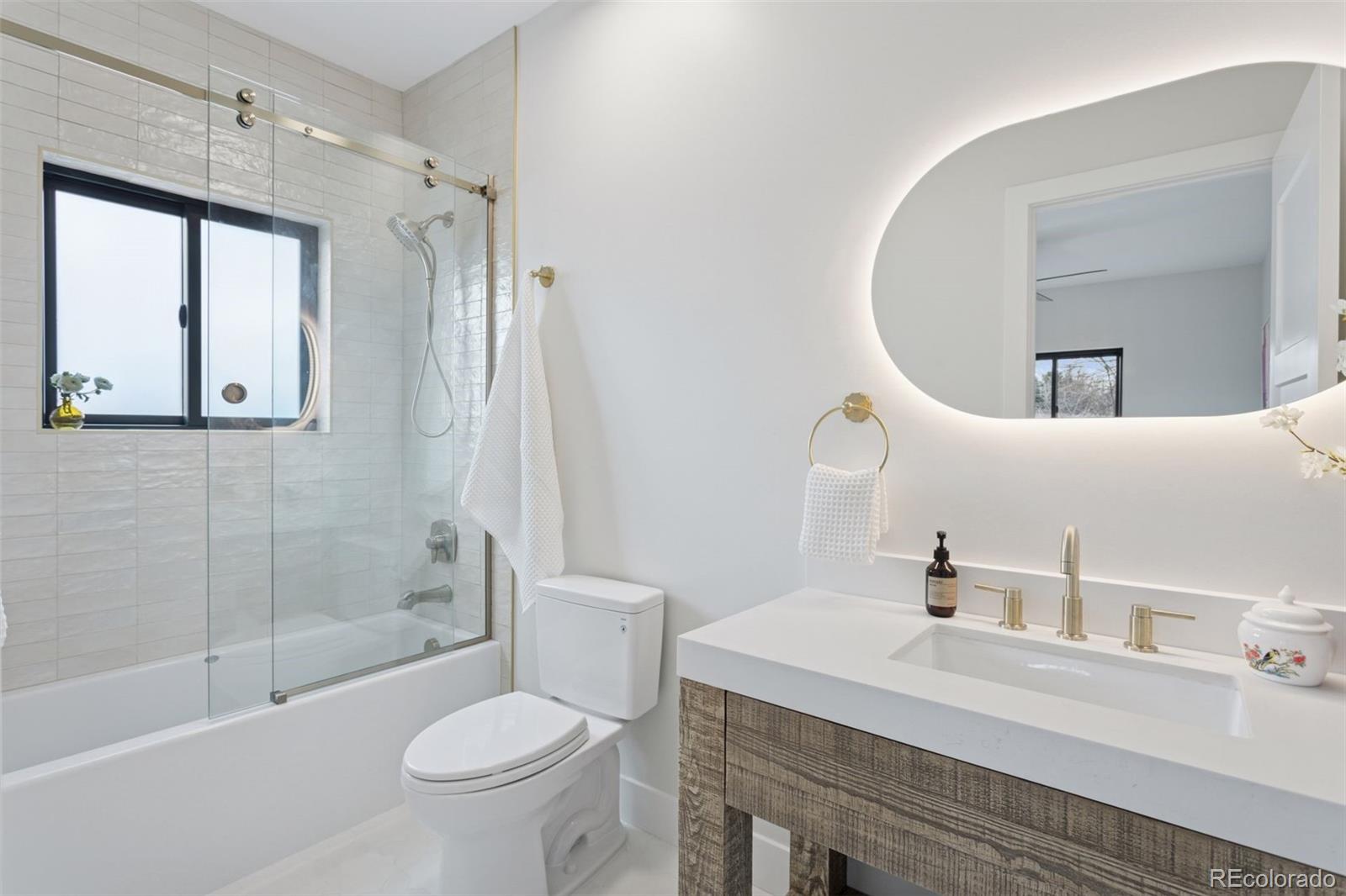 MLS Image #28 for 2895 s dexter way,denver, Colorado