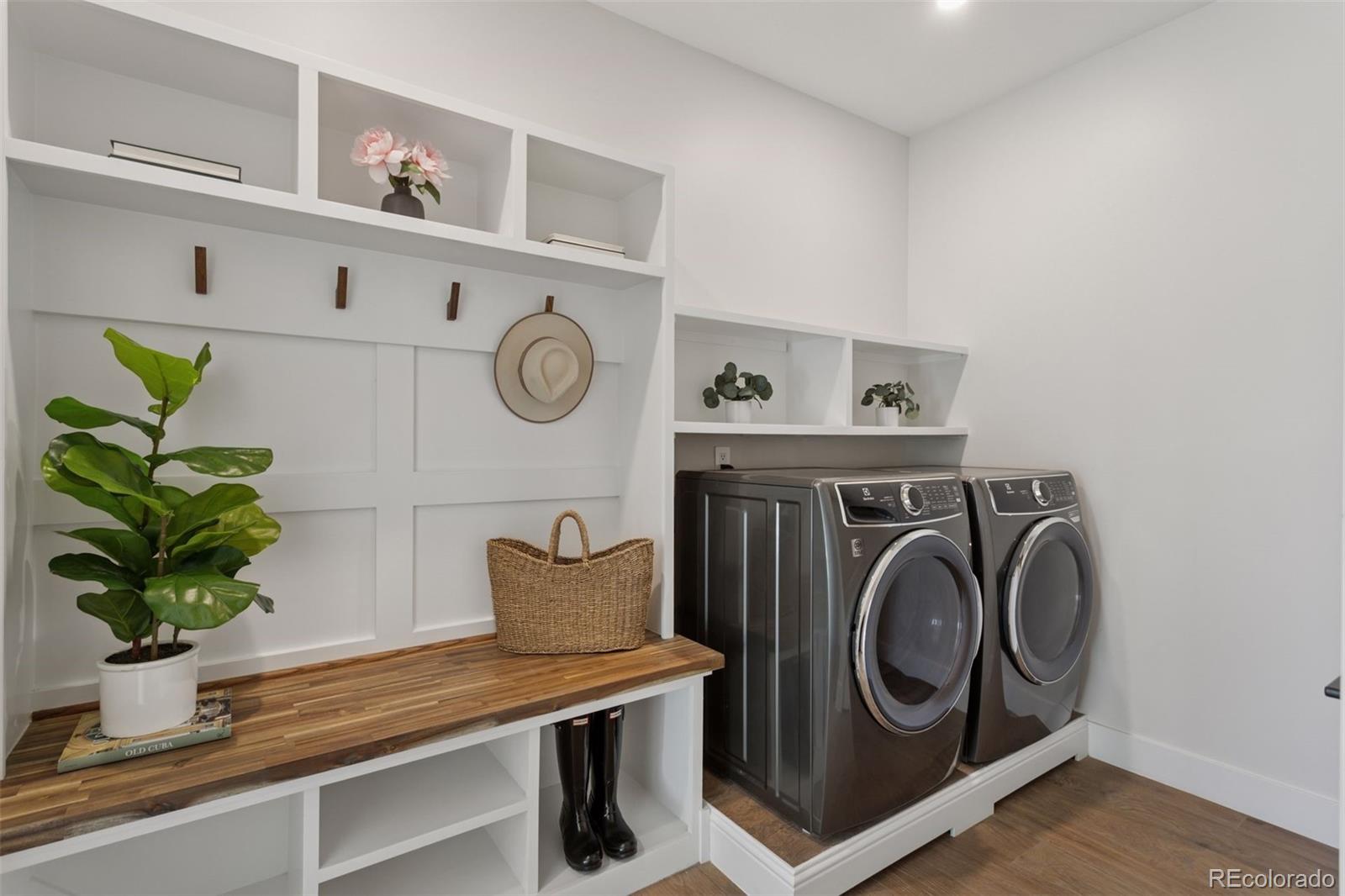 MLS Image #29 for 2895 s dexter way,denver, Colorado