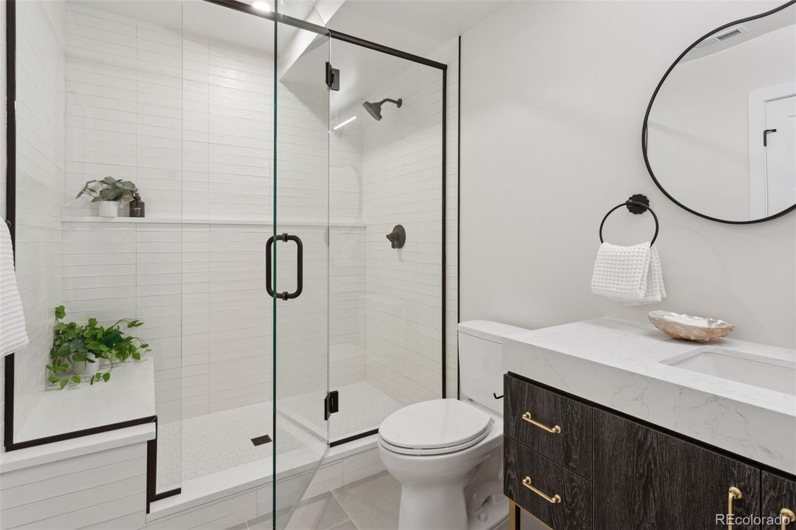 MLS Image #46 for 2895 s dexter way,denver, Colorado