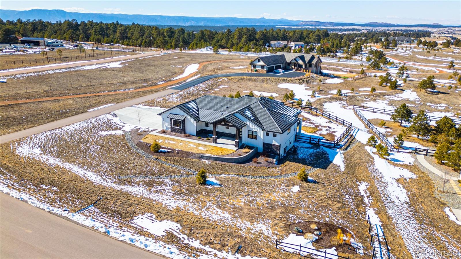 MLS Image #3 for 3726  pinehurst circle,colorado springs, Colorado