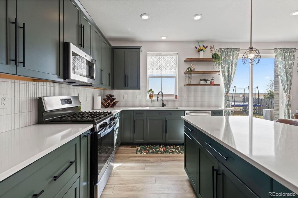 MLS Image #8 for 432 n patsburg street,aurora, Colorado