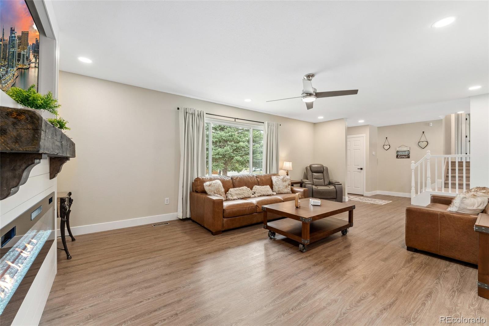 MLS Image #4 for 593 s everett court,lakewood, Colorado