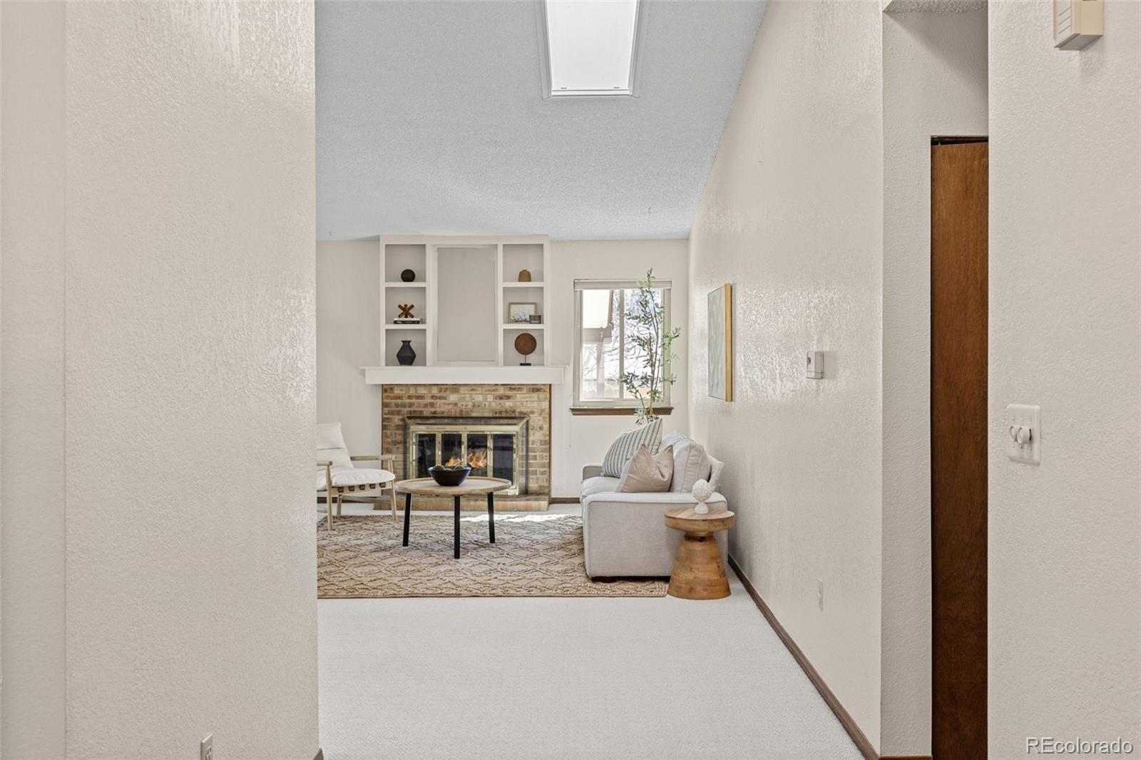 MLS Image #5 for 2158 s elkhart street,aurora, Colorado