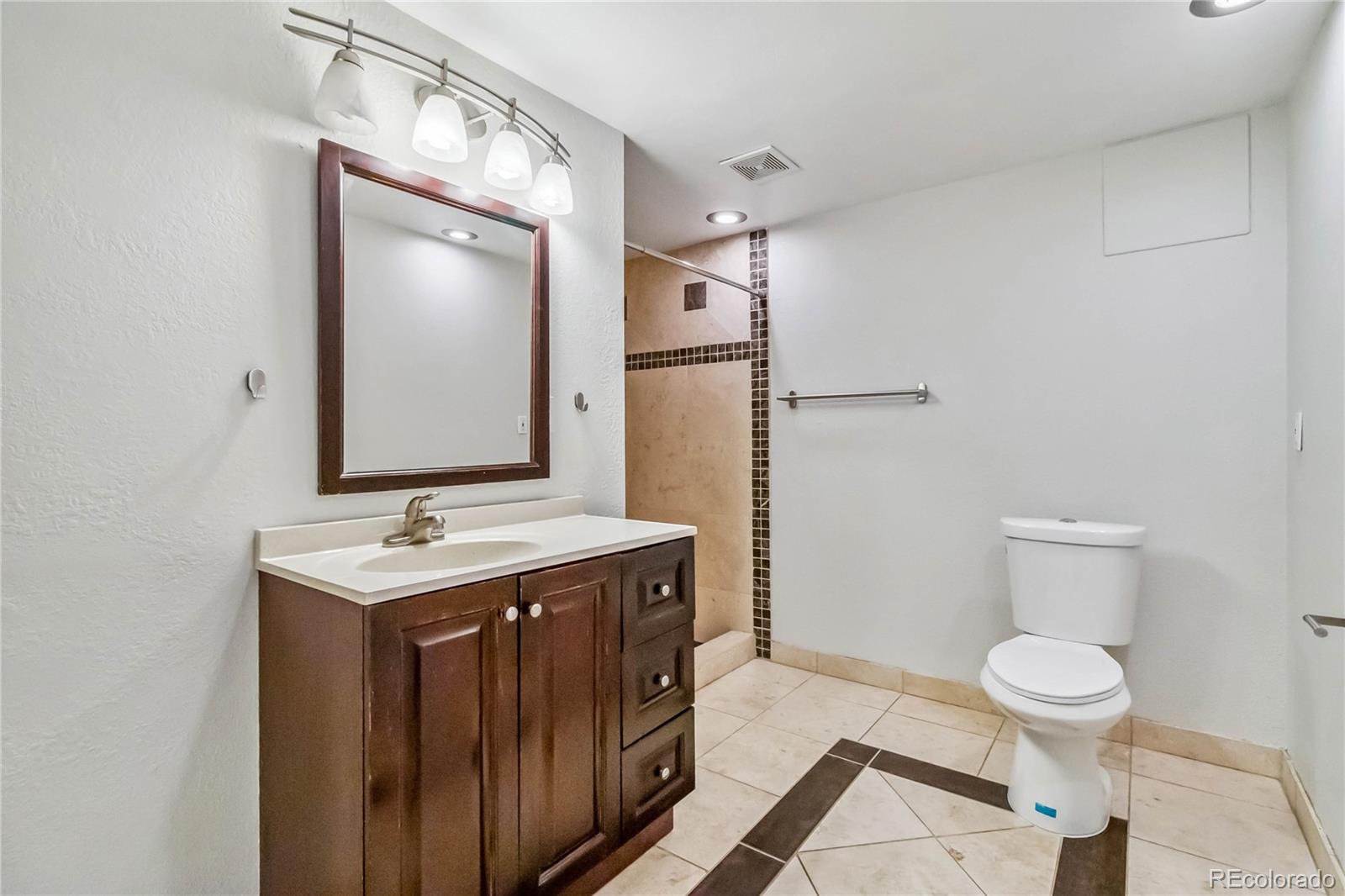 MLS Image #28 for 4137 s granby court,aurora, Colorado