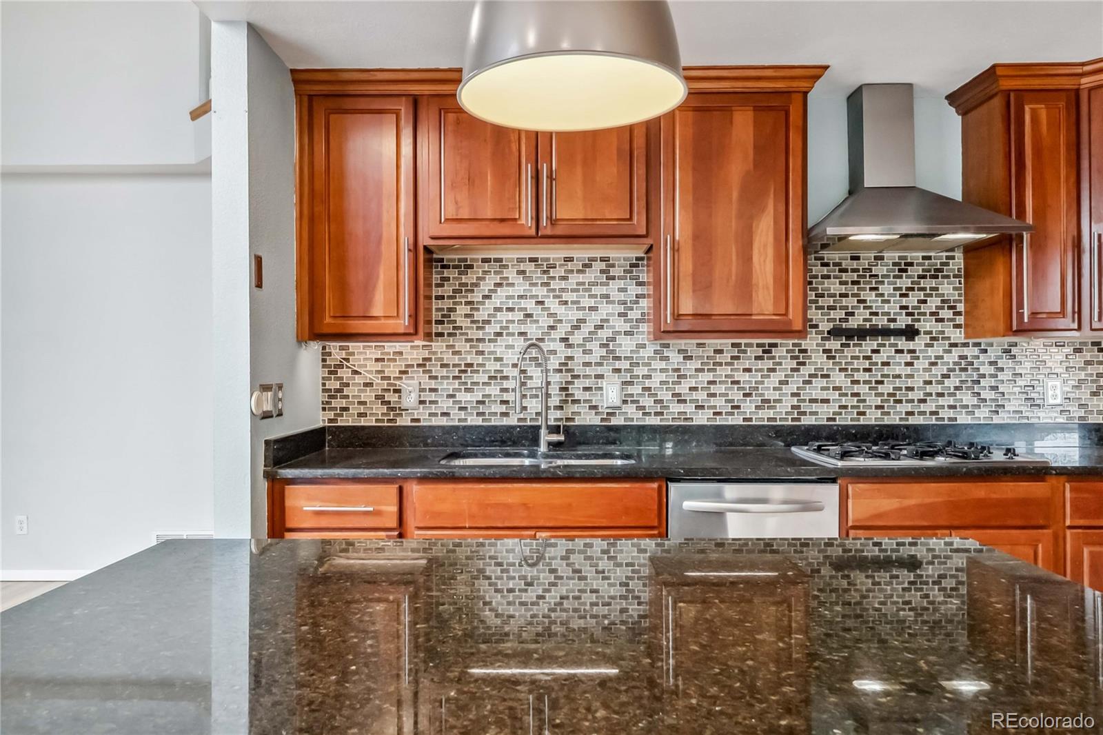 MLS Image #4 for 4137 s granby court,aurora, Colorado