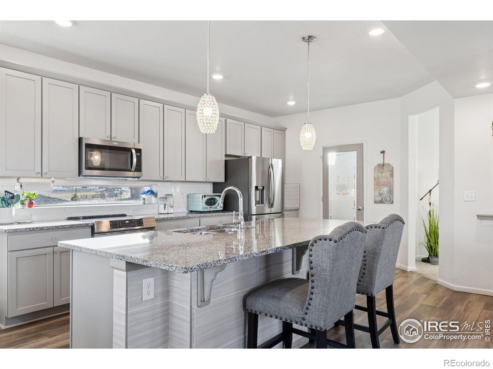 MLS Image #4 for 3585  barkwood drive,johnstown, Colorado