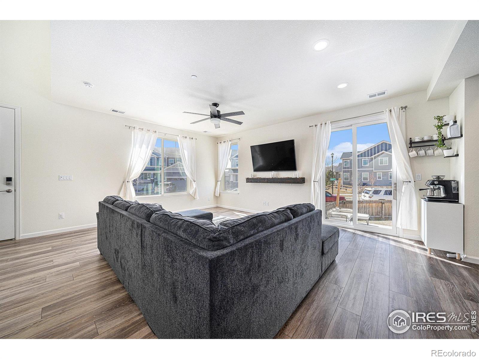 MLS Image #5 for 1168  hornet drive,fort collins, Colorado