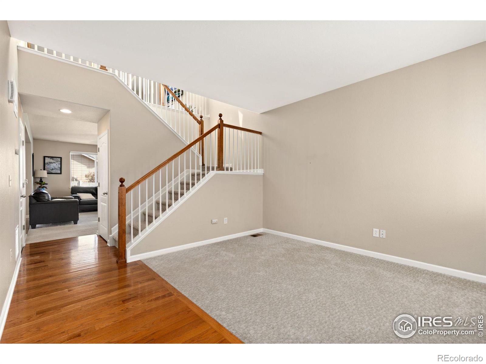 MLS Image #2 for 5941  oak meadows boulevard,firestone, Colorado