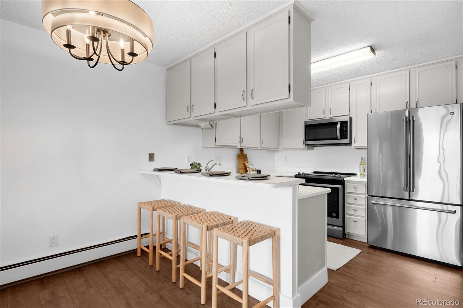 MLS Image #7 for 3465 s poplar street,denver, Colorado