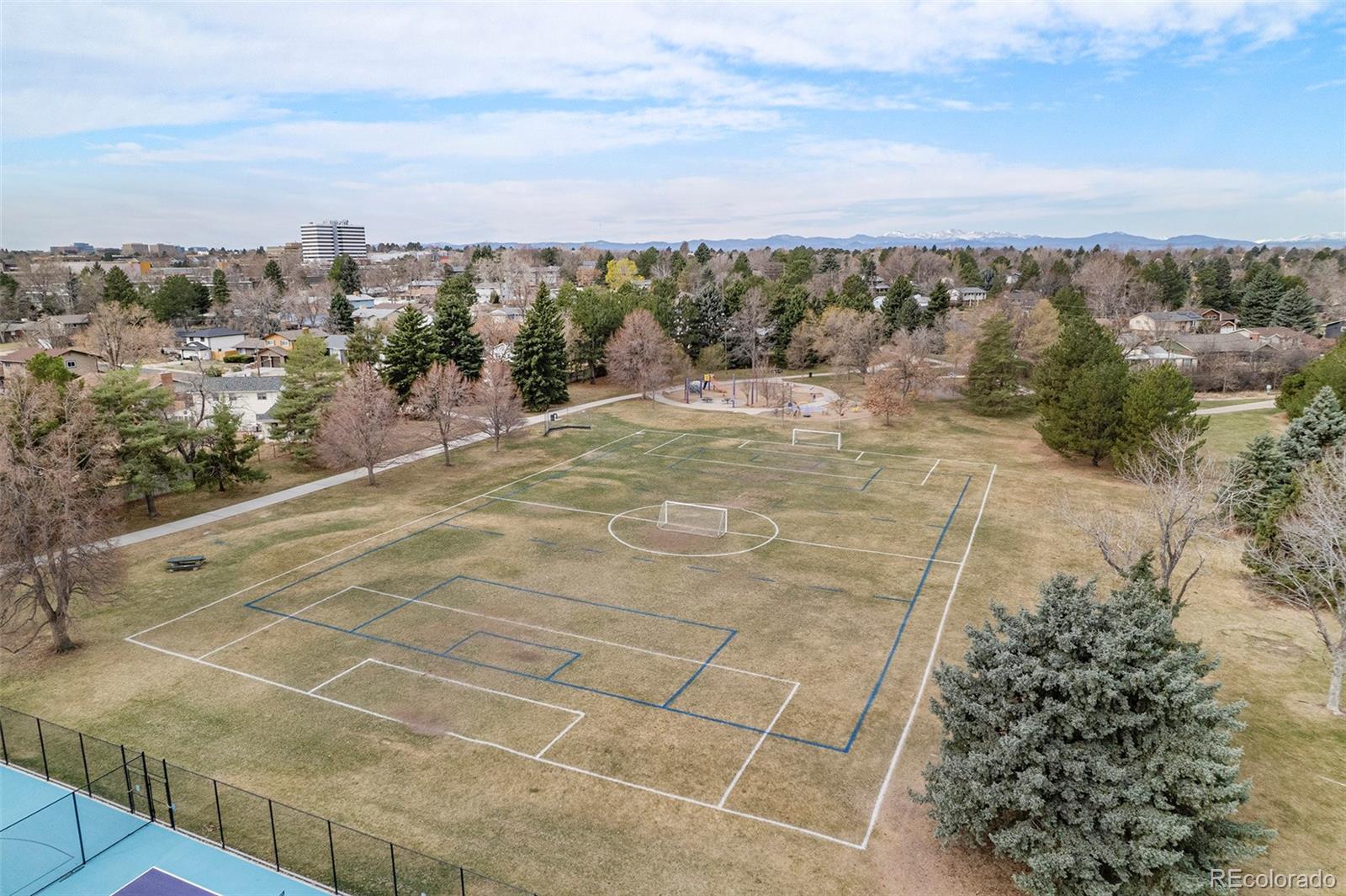 MLS Image #26 for 3257 s geneva street,denver, Colorado