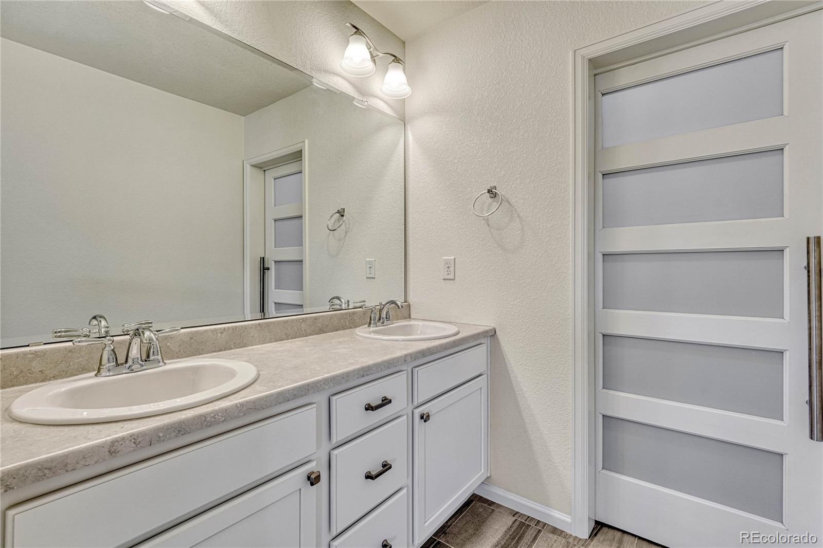 MLS Image #27 for 14902 e poundstone drive,aurora, Colorado