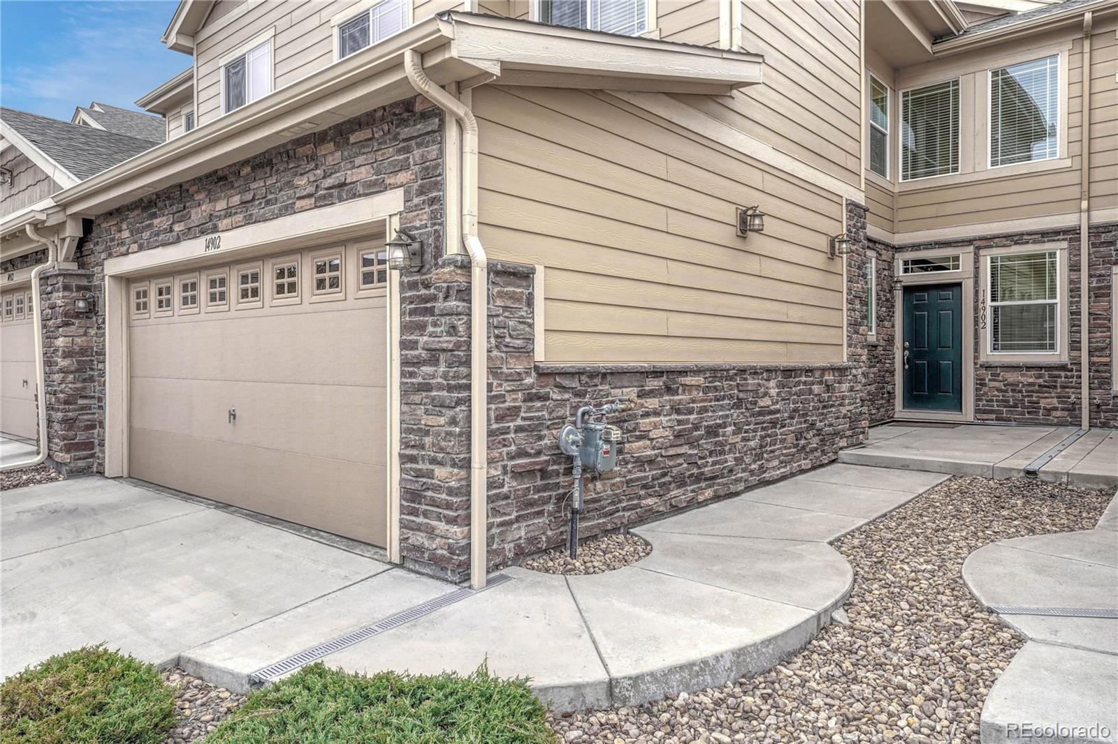 MLS Image #3 for 14902 e poundstone drive,aurora, Colorado